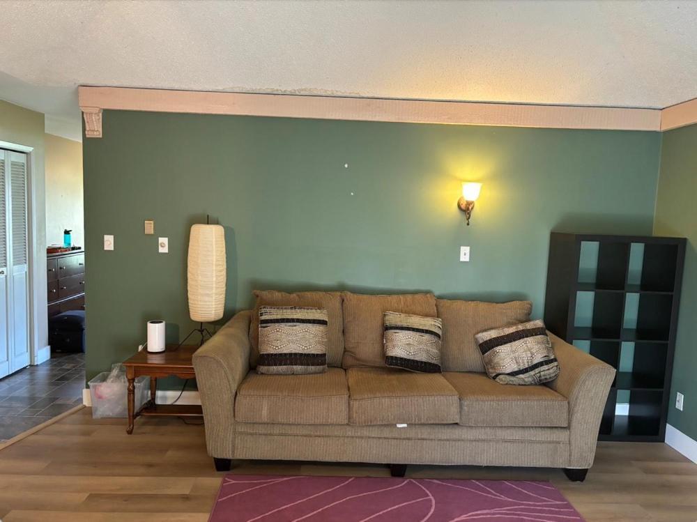 Cozy Retreat On Sandpiper Court - Room H With Share Bathroom Richmond Exterior foto